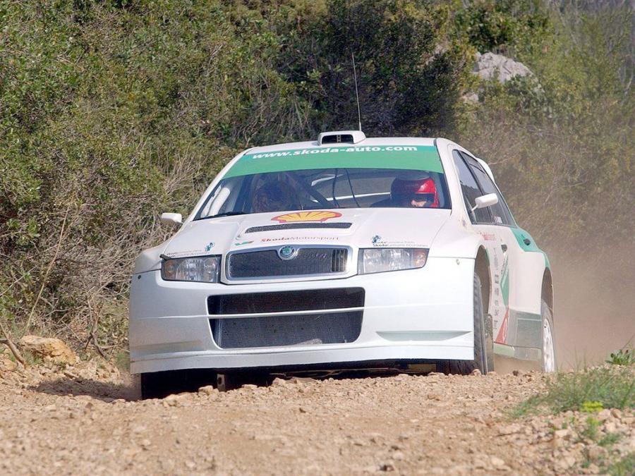  Skoda Fabia WRC 2005 года  (фото 8 из 14)